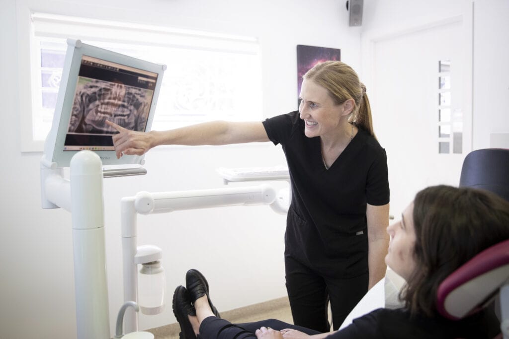 Wisdom teeth and extractions at Richmond Road Dental