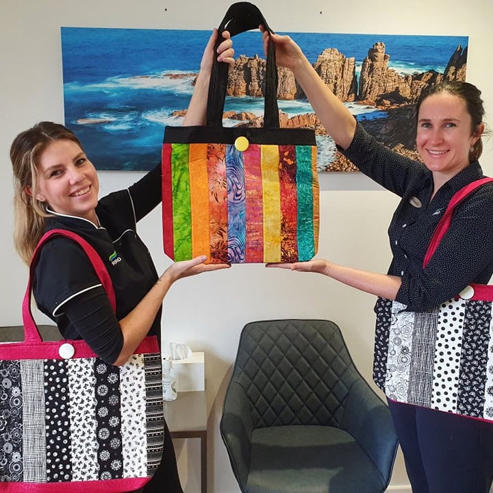 Fundraising quilts - 7 - 2022 - Padded quilt bags